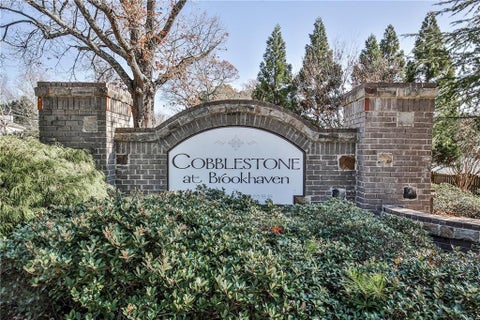Townhouse For Rent - 1934 Cobblestone Circle<br/> Atlanta, GA 30319