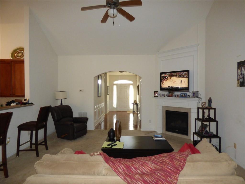 5250 Fieldgate Ridge Drive, Cumming, Georgia image 4