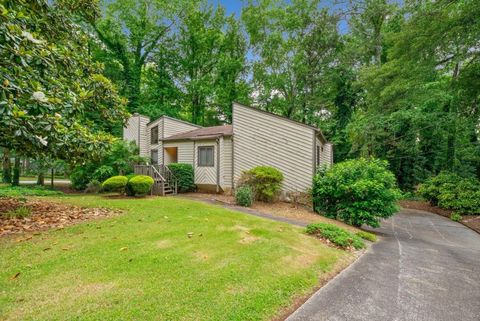 766 Lost Creek Circle Stone Mountain GA 30088