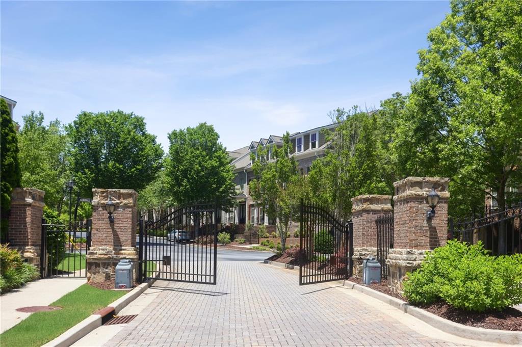 345 Alderwood Lane, Sandy Springs, Georgia image 27