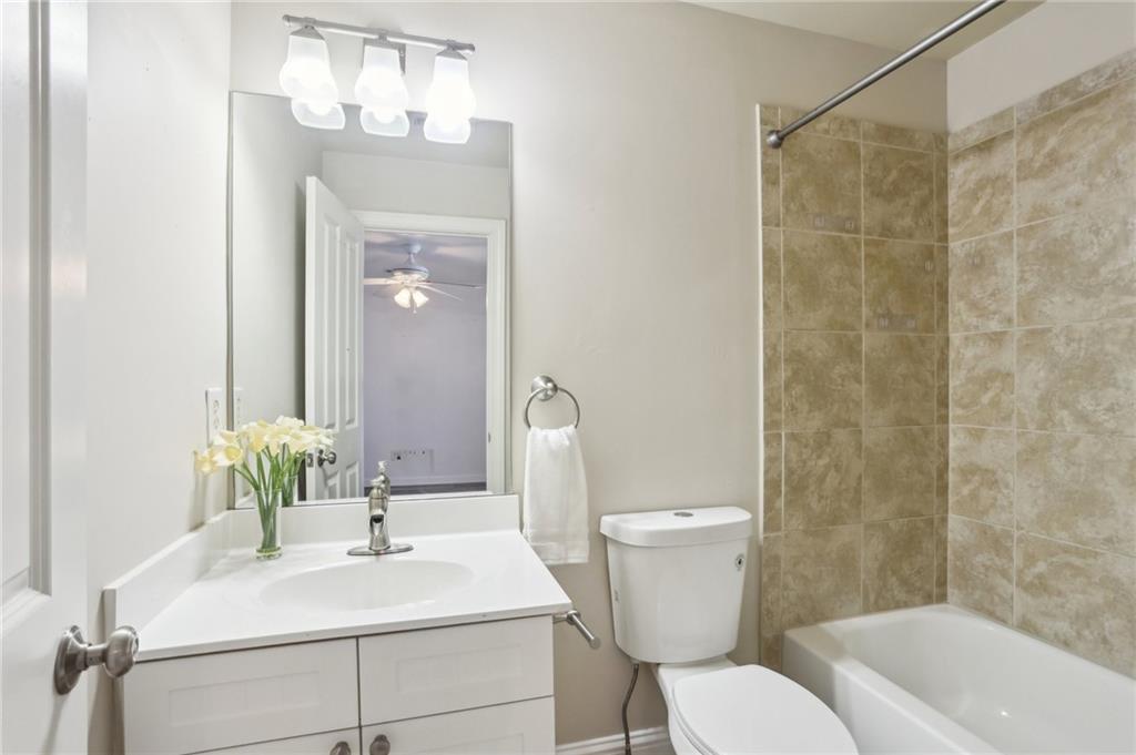 345 Alderwood Lane, Sandy Springs, Georgia image 22