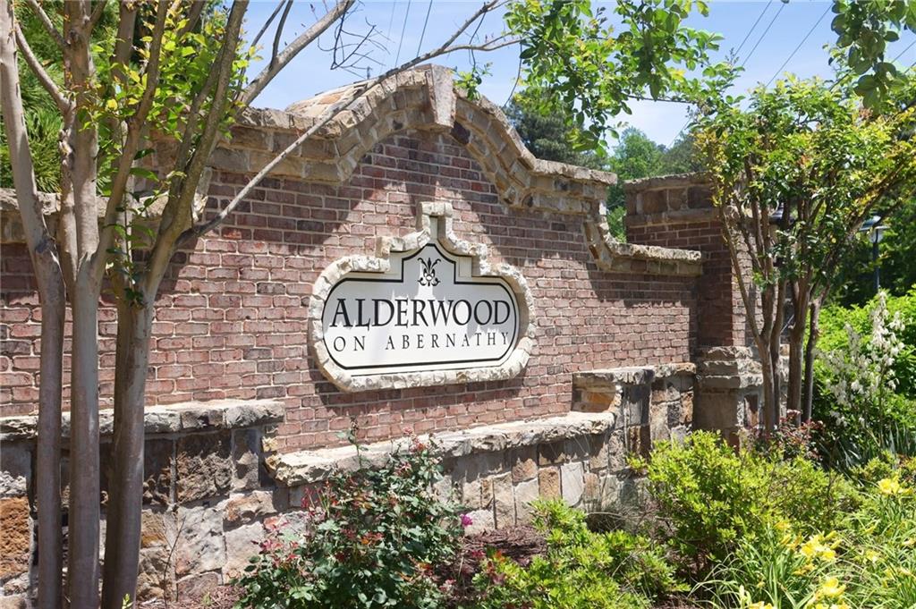 345 Alderwood Lane, Sandy Springs, Georgia image 28