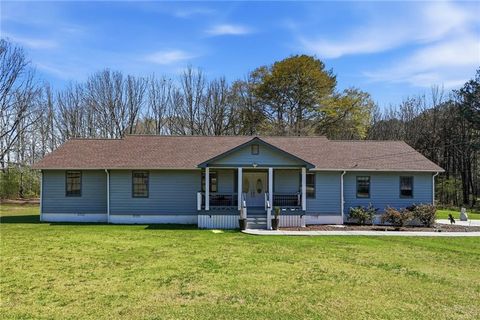 Homes For Sale - 900 Stone Lea Trace<br/> Oxford, GA 30054