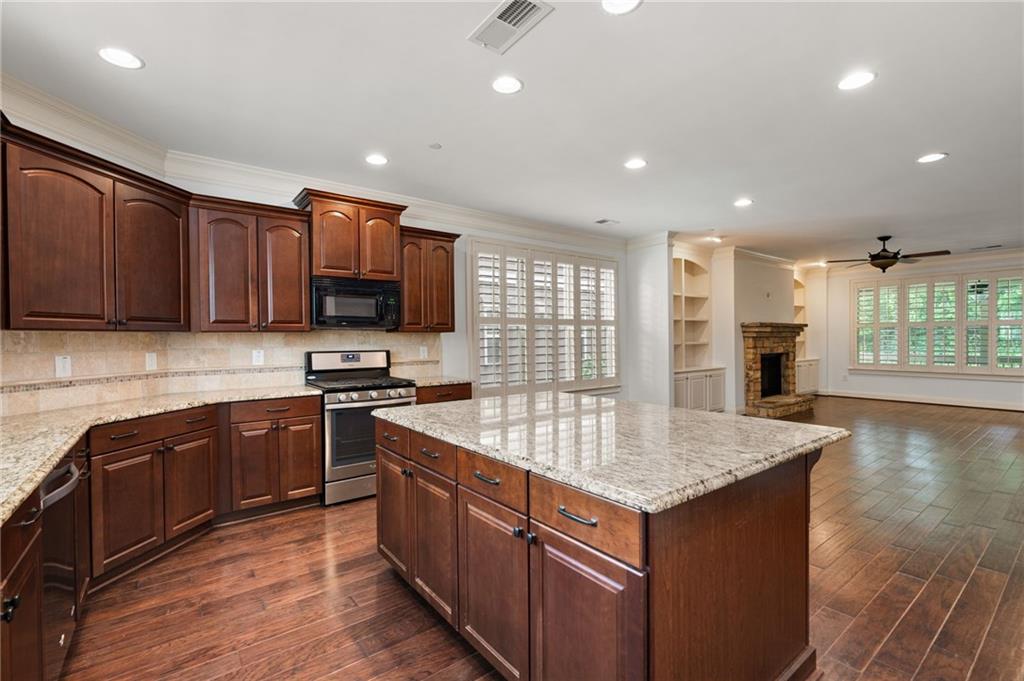 Montgomery Park - Residential