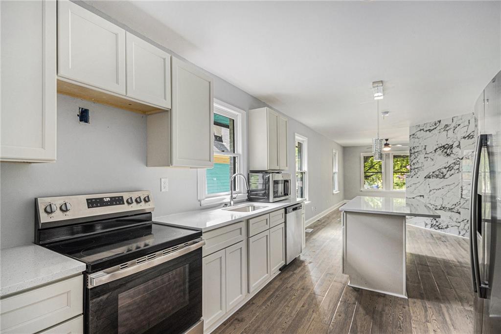 554 Lawton Street, Atlanta, Georgia image 10