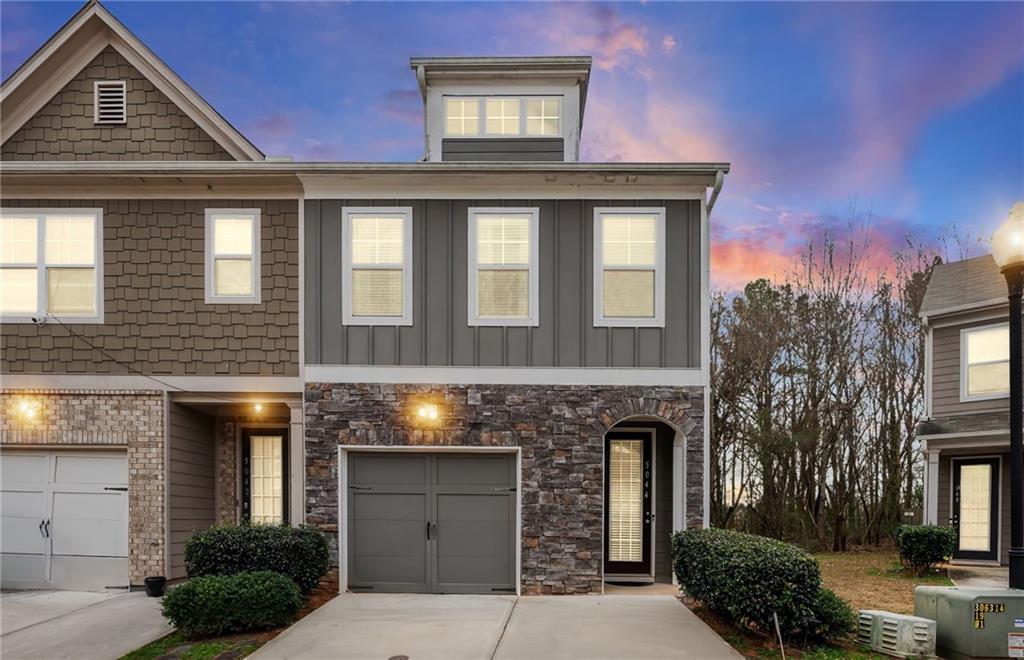 5044 Longview Walk