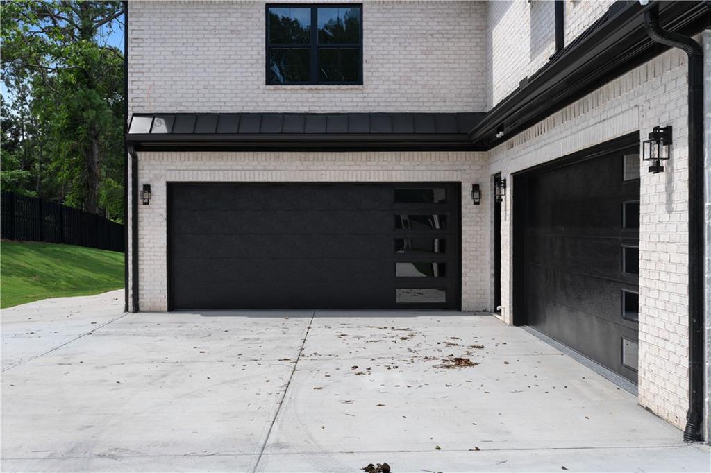 3245 Smithtown Road