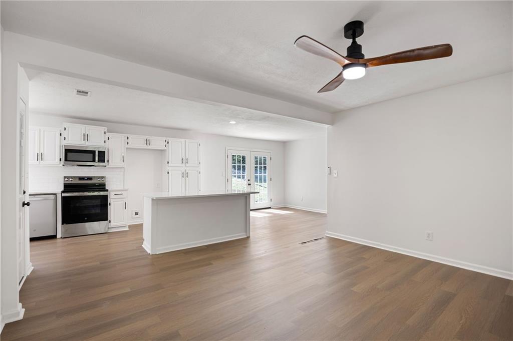 5744 Amalfi Way