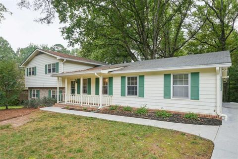Photo of 737 Lioness Court, Stone Mountain, GA 30087 (MLS # 7659019)