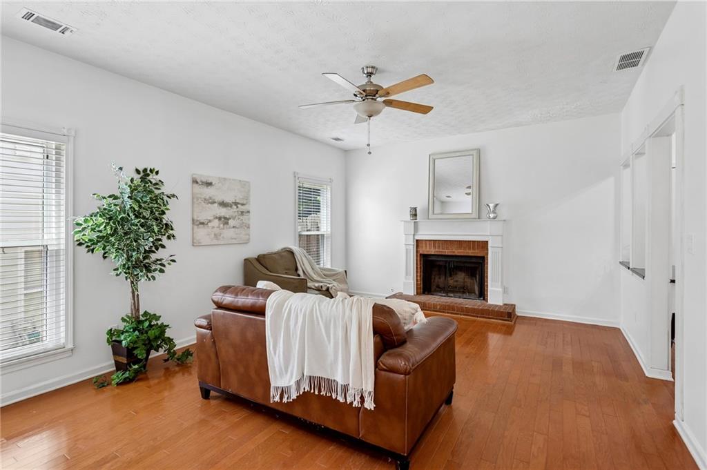 10740 Mortons Crossing