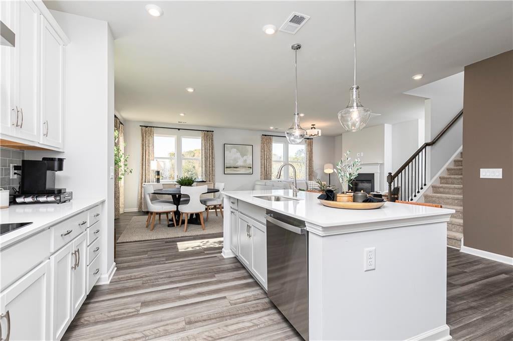 330 Jasmine Woods Drive