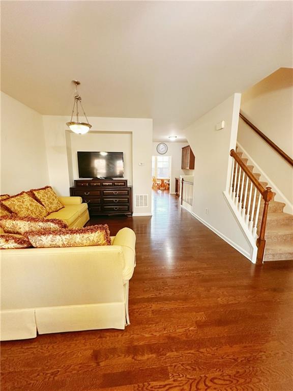 4438 Lassen Court, Suwanee, Georgia image 4