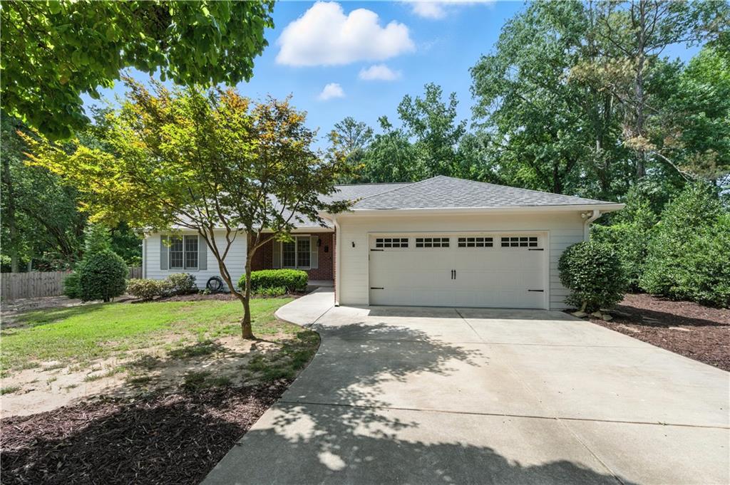 Charming Ranch situated on a quiet cul-de-sac with a dreamy backyard and park-like setting.Amazing outdoor spaces with deck and large screened porch overlooking a private, level backyard. Landscape lighting and sprinkler system are a bonus! Enjoy the conveniences of one-level living. Very well-maintained!
Lighting and plumbing fixtures, and primary and secondary bathrooms have been updated..just to name a few! Whether you are looking to get out of an apartment or condo and want a little more space with a great yard, this is the perfect home for you! Don't miss this opportunity to be in a great location near downtown Alpharetta and the desirable Mayfield Subdivision. Home will be shown on Saturday, August 2nd, from 9-10 am! Prospective tenants must RSVP to Listing Agent.