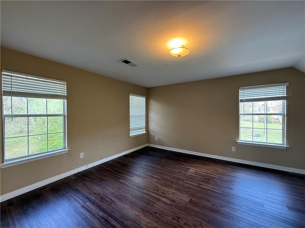 4302 Sorrells Drive, Powder Springs, Georgia image 6
