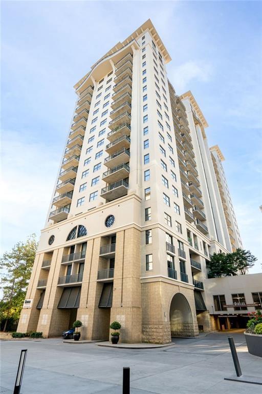 3040 Peachtree Road NW 611