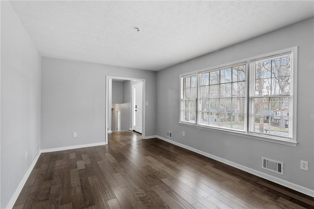 4445 Shiloh Court NW