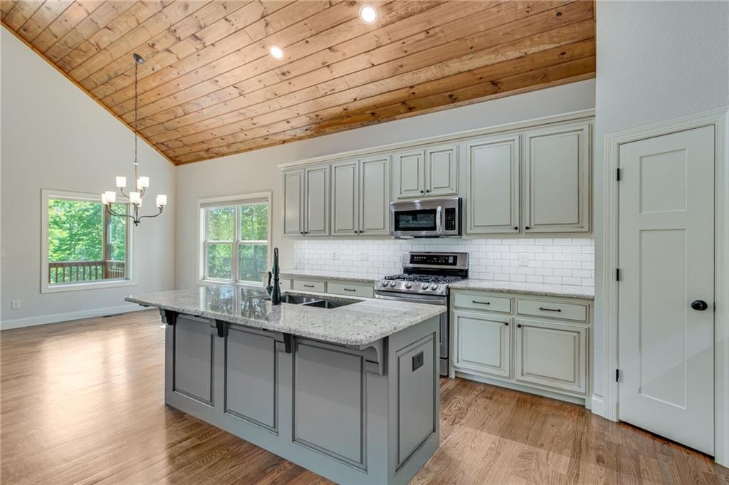 2068 Gallatin Road, Young Harris, Georgia image 9