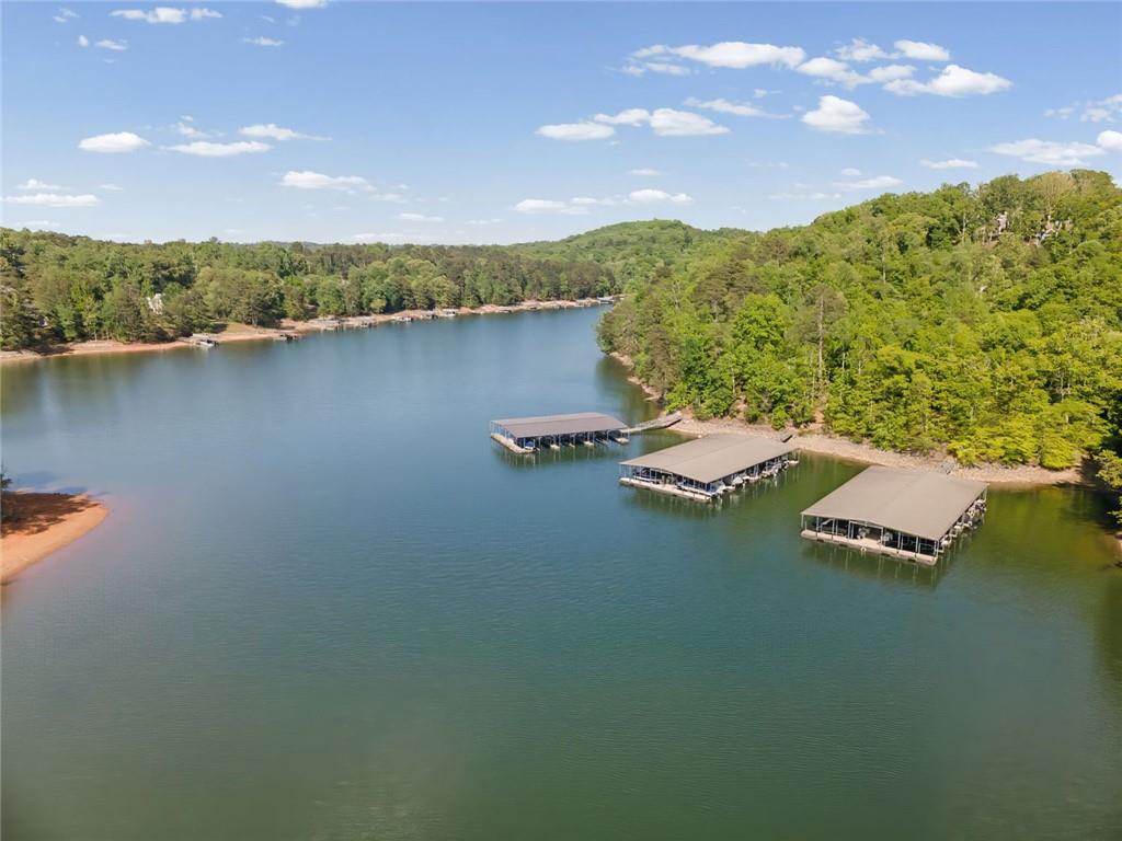 7350 Crestline Drive