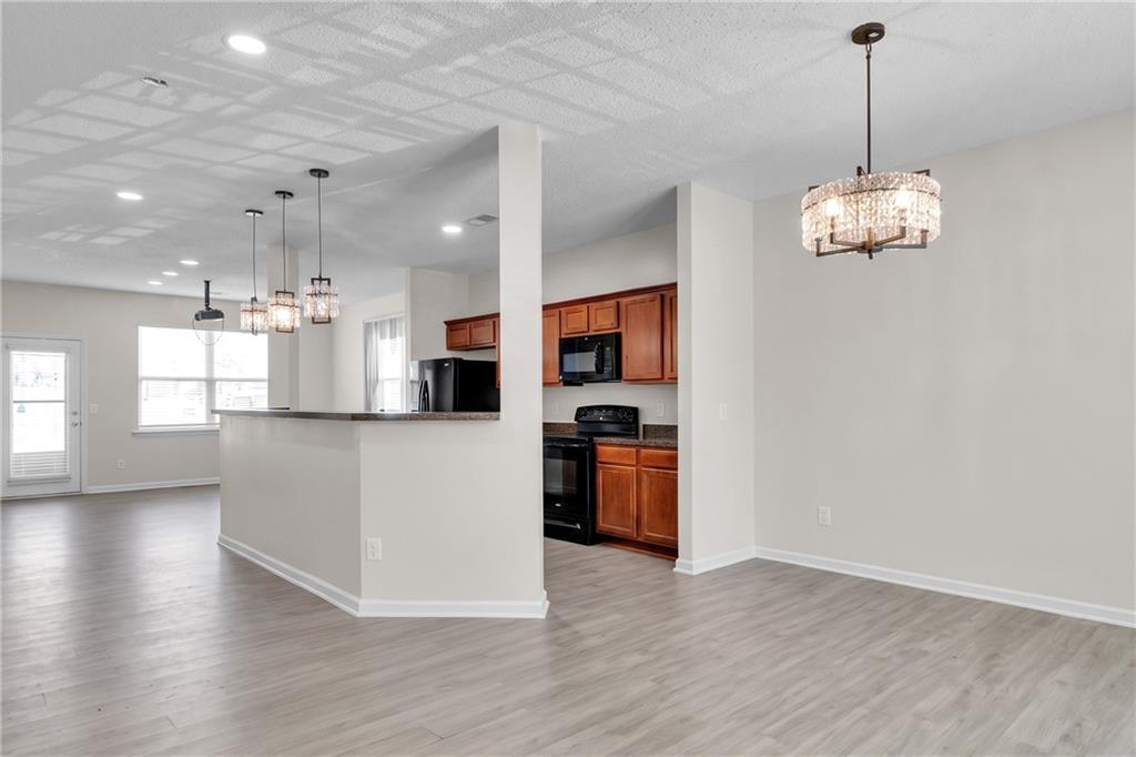 2039 Bayrose Circle