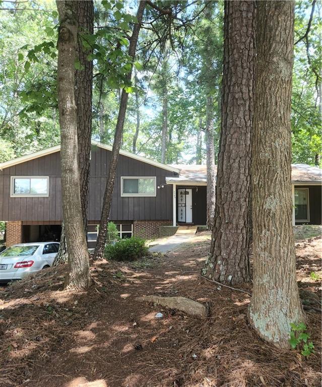 COME AND CHECK THIS PROPERTY 2263 SQUARE FOOT SINGLE FAMILY HOME IT HAS 3 BEDROOMS AND 2 FULL BATHROOMS. HOME IS FOR SALE AS-IS
SELLER IS NOT MAKING ANY REPAIRS AND SELLER IS REQUESTING A 30 DAY STAYING AFTER CLOSING.