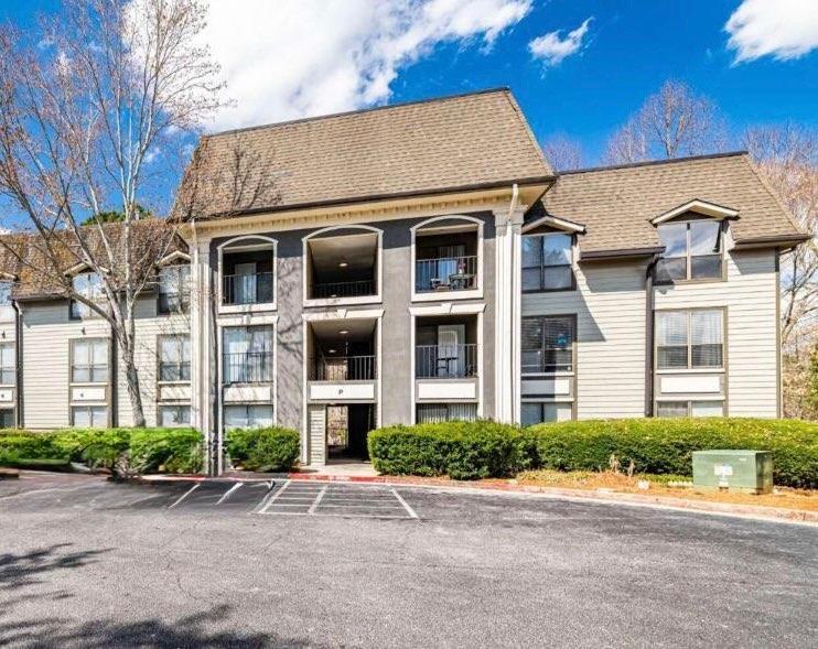 Pine Hills - Residential