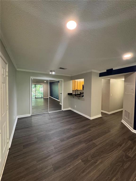 2657 Lenox Road APT 218P