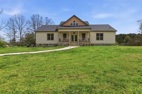 495 Lees Lake Road Fayetteville GA 30214