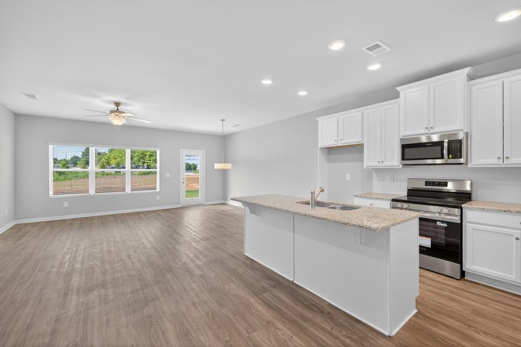 2809 Lillian Lane