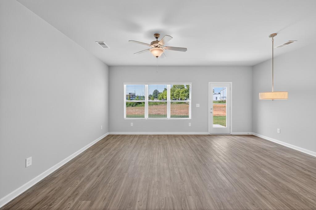 2809 Lillian Lane