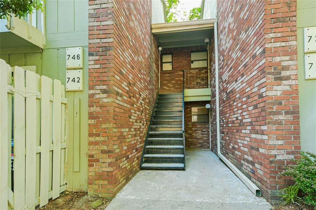 Covered Bridge - Residential Lease
