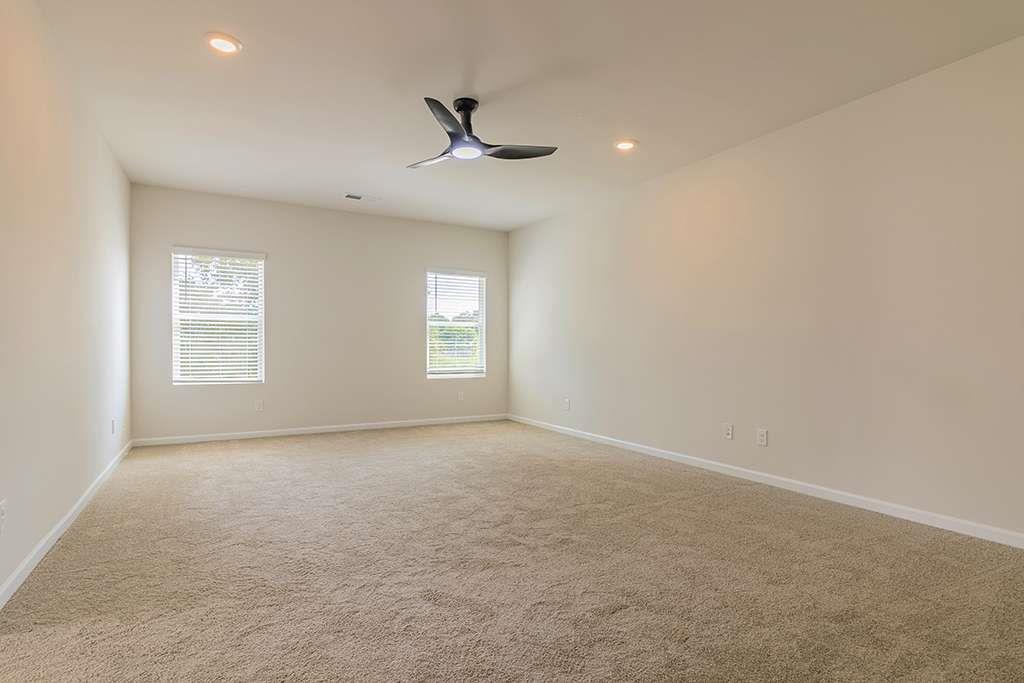 1676 Fuma Leaf Way