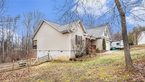 A home in Clarkesville
