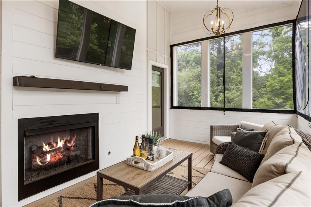 Downtown Alpharetta - Residential