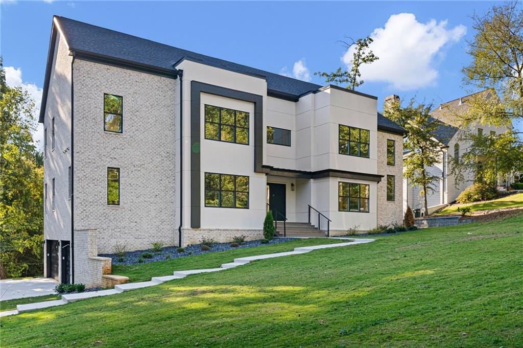 5920 Community Road SE
