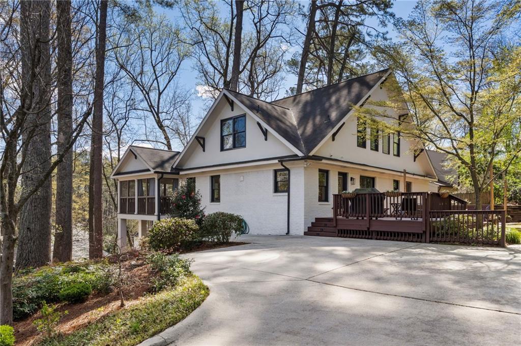 1824 Charline Avenue NE