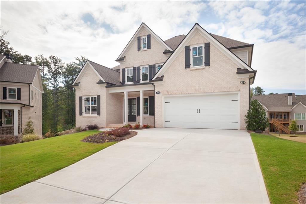 1077 Sweet Mia Lane