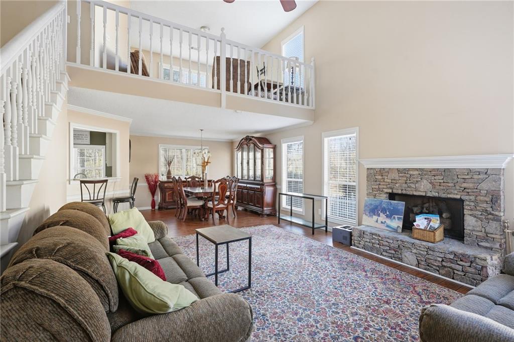 355 Radcliffe Trace