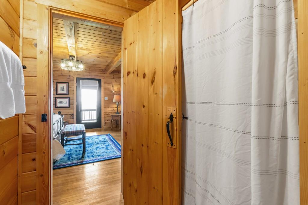 852 Black Bear Den Road, Clayton, Georgia image 33