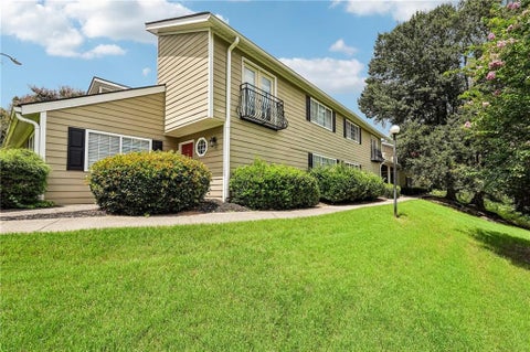 Condo For Sale - 1468 Briarwood Road #206<br/> Atlanta, GA 30319