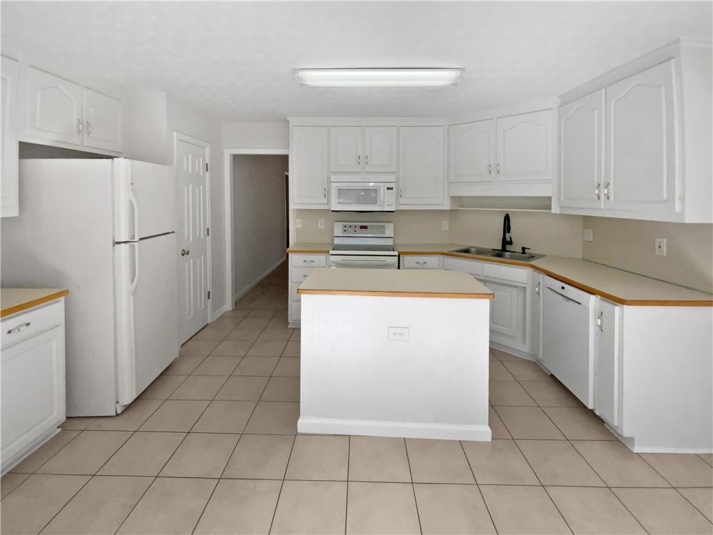 30 Trelawney Court, Covington, Georgia image 7