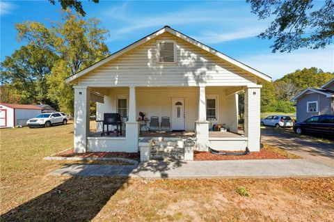 Homes For Sale - 1101 East Avenue<br/> Cedartown, GA 30125