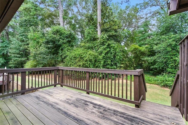 CEDAR CIRCLE - Residential