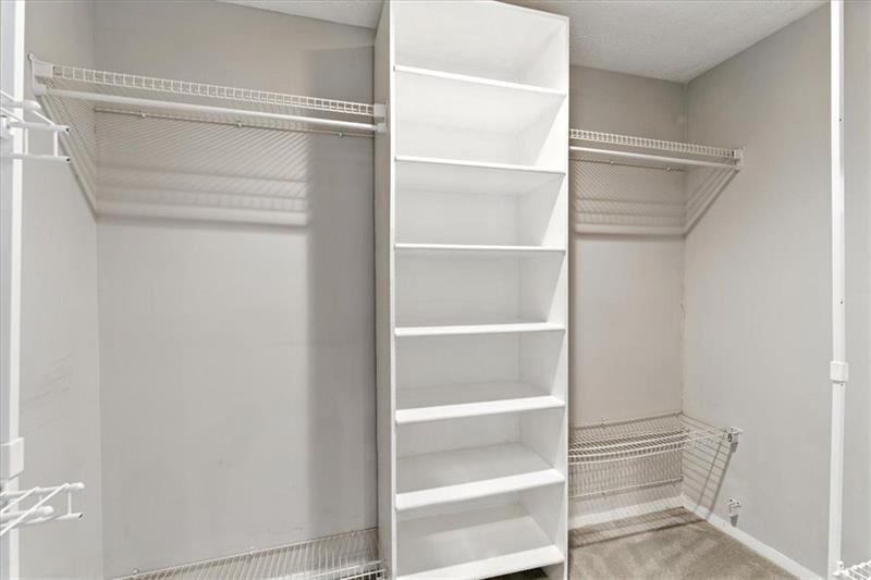 CEDAR CIRCLE - Residential