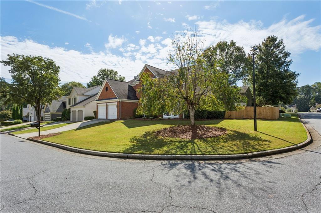 605 Barston Lane