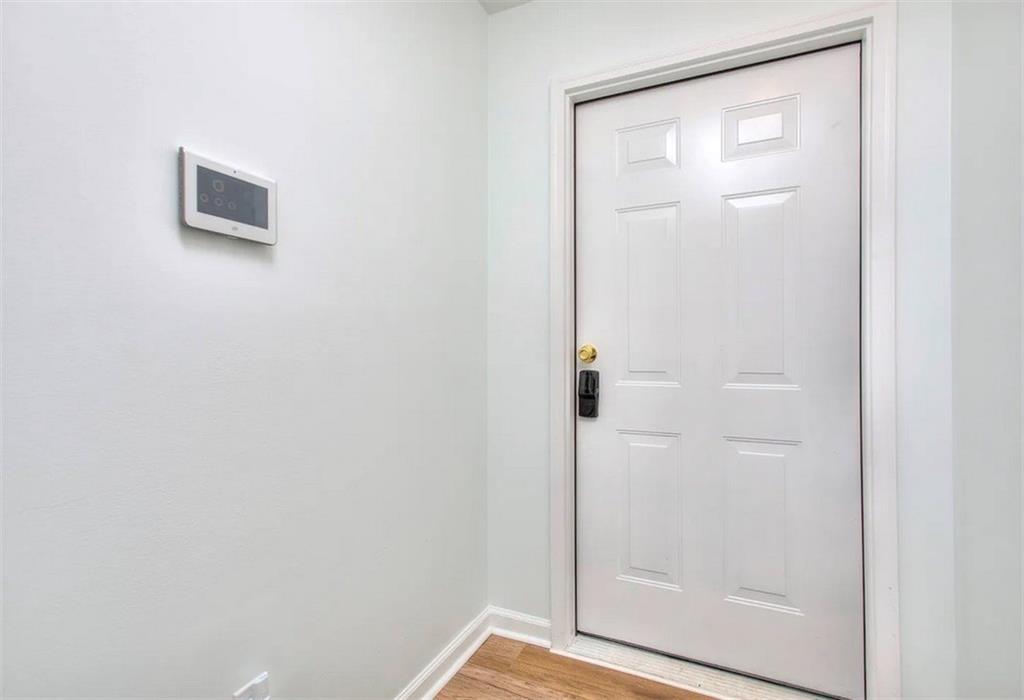 1288 Lucile Avenue SW B