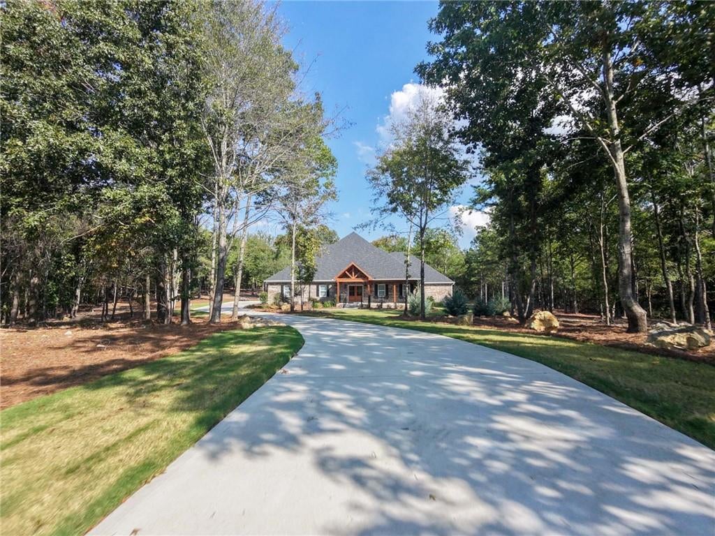 14 Unbridled Road