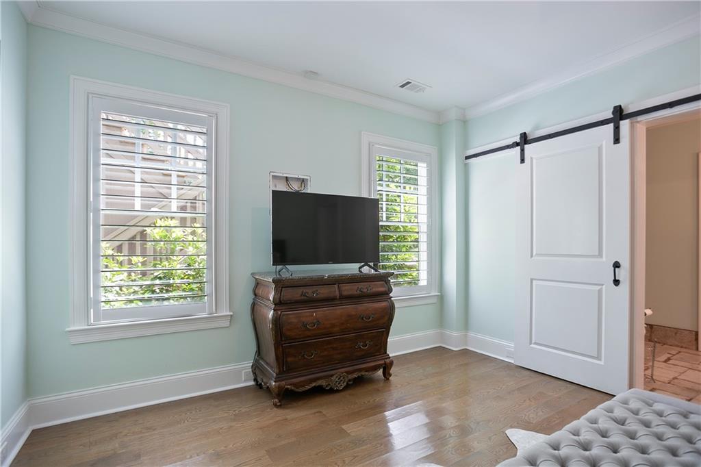 The Oaks at Mill Pond - Residential