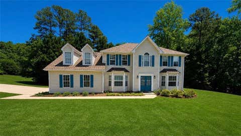 Homes For Sale - 7010 Pinecone Way<br/> Cumming, GA 30028