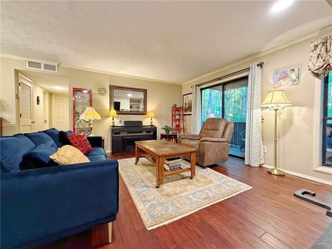 Photo of 1508 Woodcliff Drive Dr, Sandy Springs, GA 30350 (MLS # 7751166)