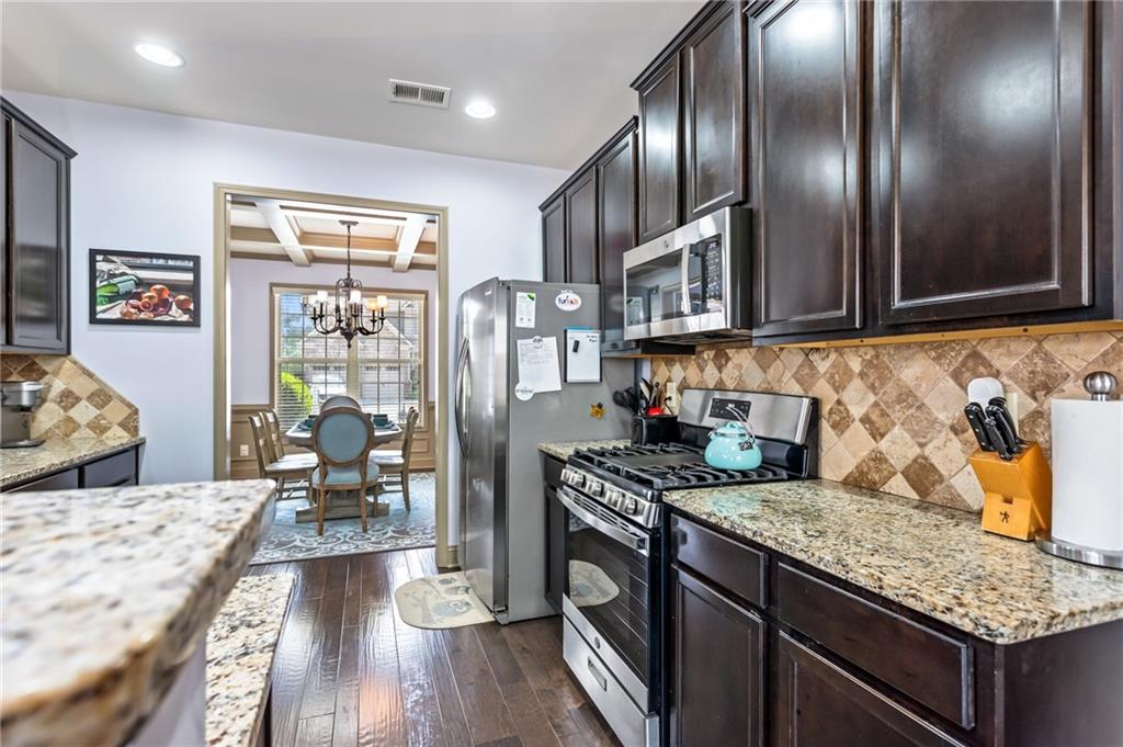2195 Well Springs Drive, Buford, Georgia image 14